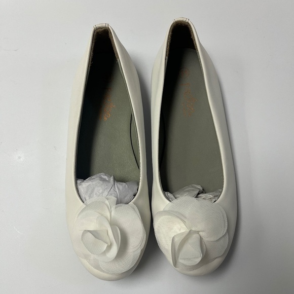 Pazitos Silk Rose White No Strap - Picture 1 of 1